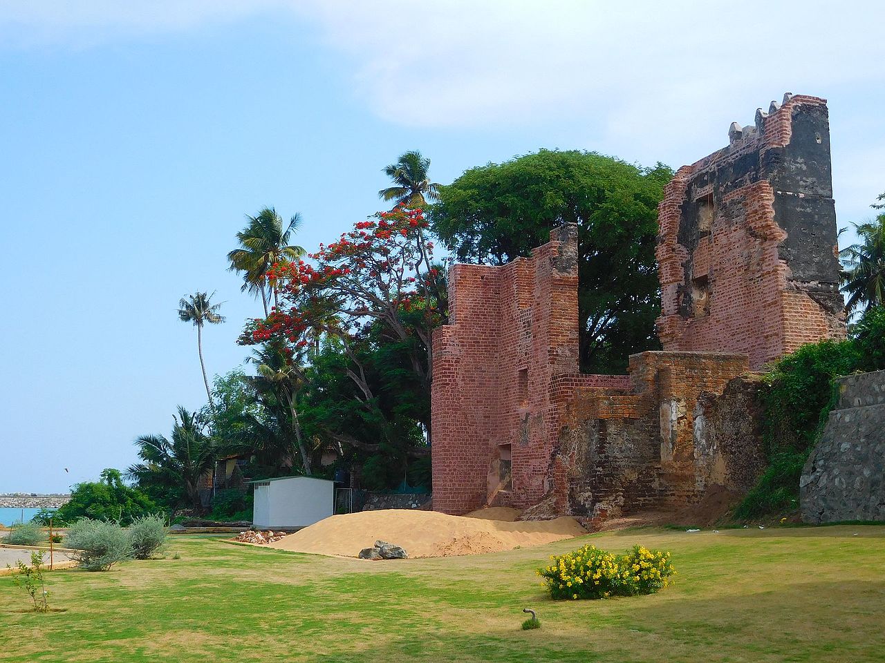 st-thomas-fort-img